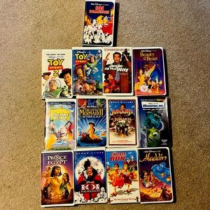 13 vhs movies mostly Disney
